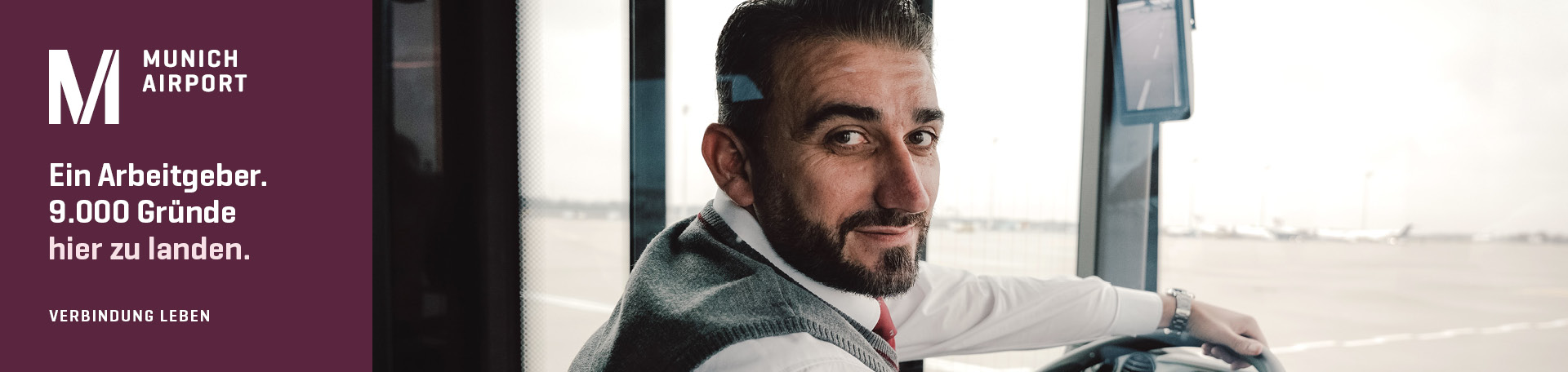 Panoramabild vom Flughafen München und Bild eines Mitarbeitenden