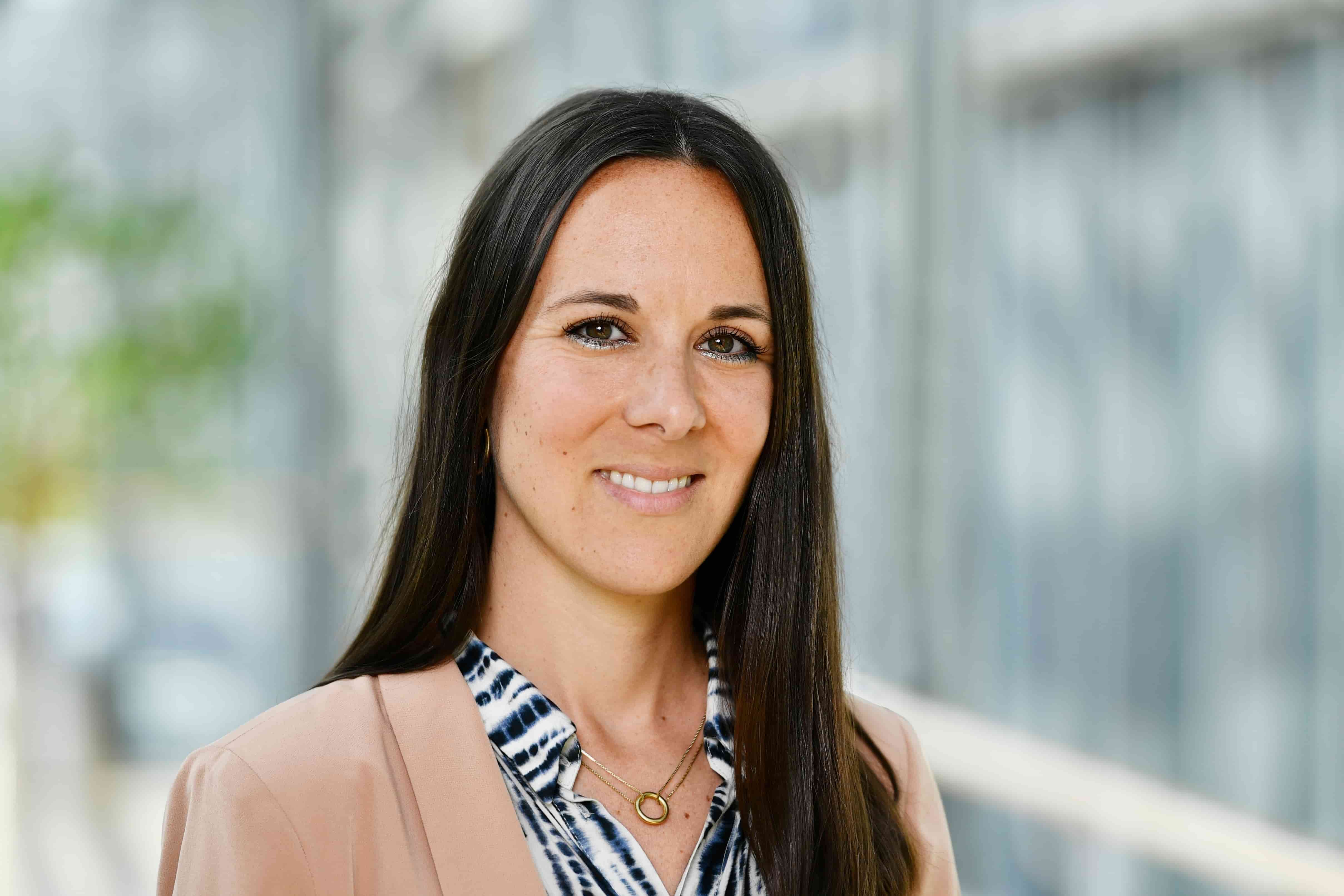 Frau Simone Kappelmeier